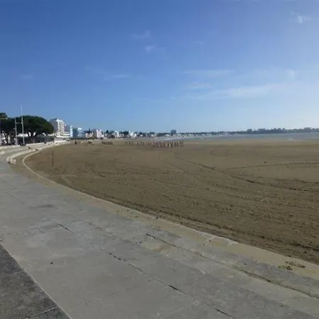 アパート Vue A 180° De La Baie De ロワイヤン