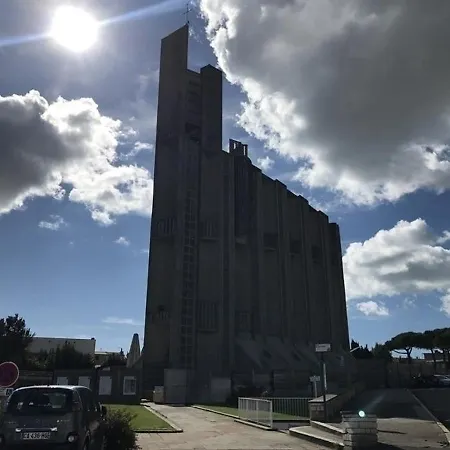 Vue A 180° De La Baie De ロワイヤン