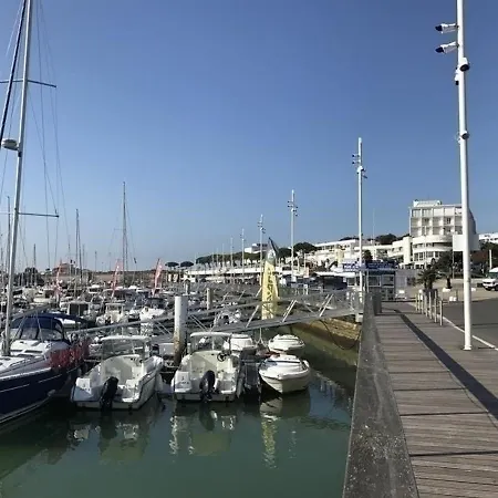 Vue A 180° De La Baie De * ロワイヤン